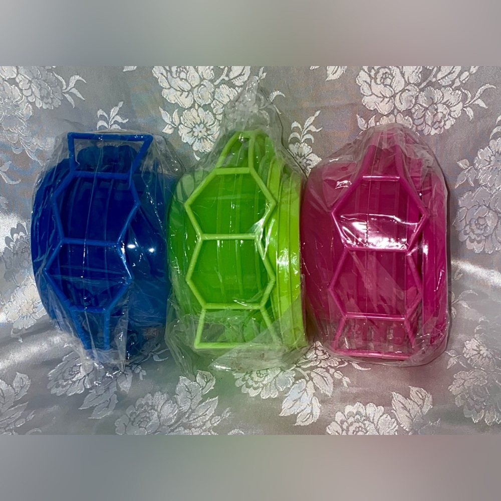 Home Concepts Round Cake Carrier with Handle Set of 3 New